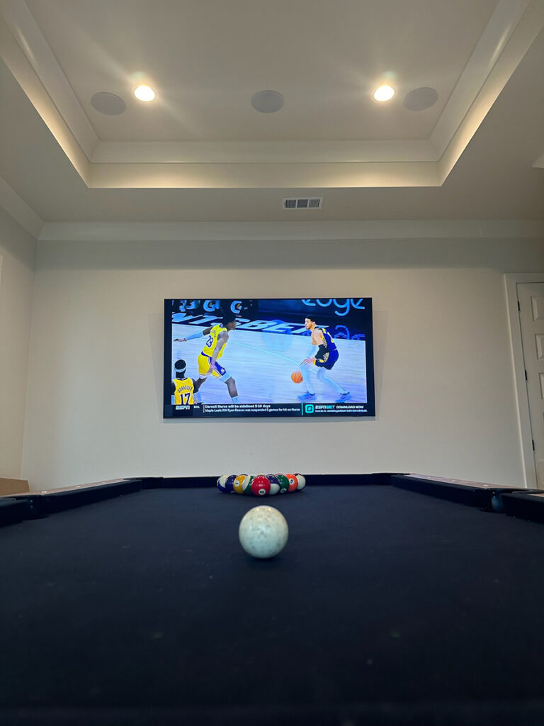 Pool Room-shopped